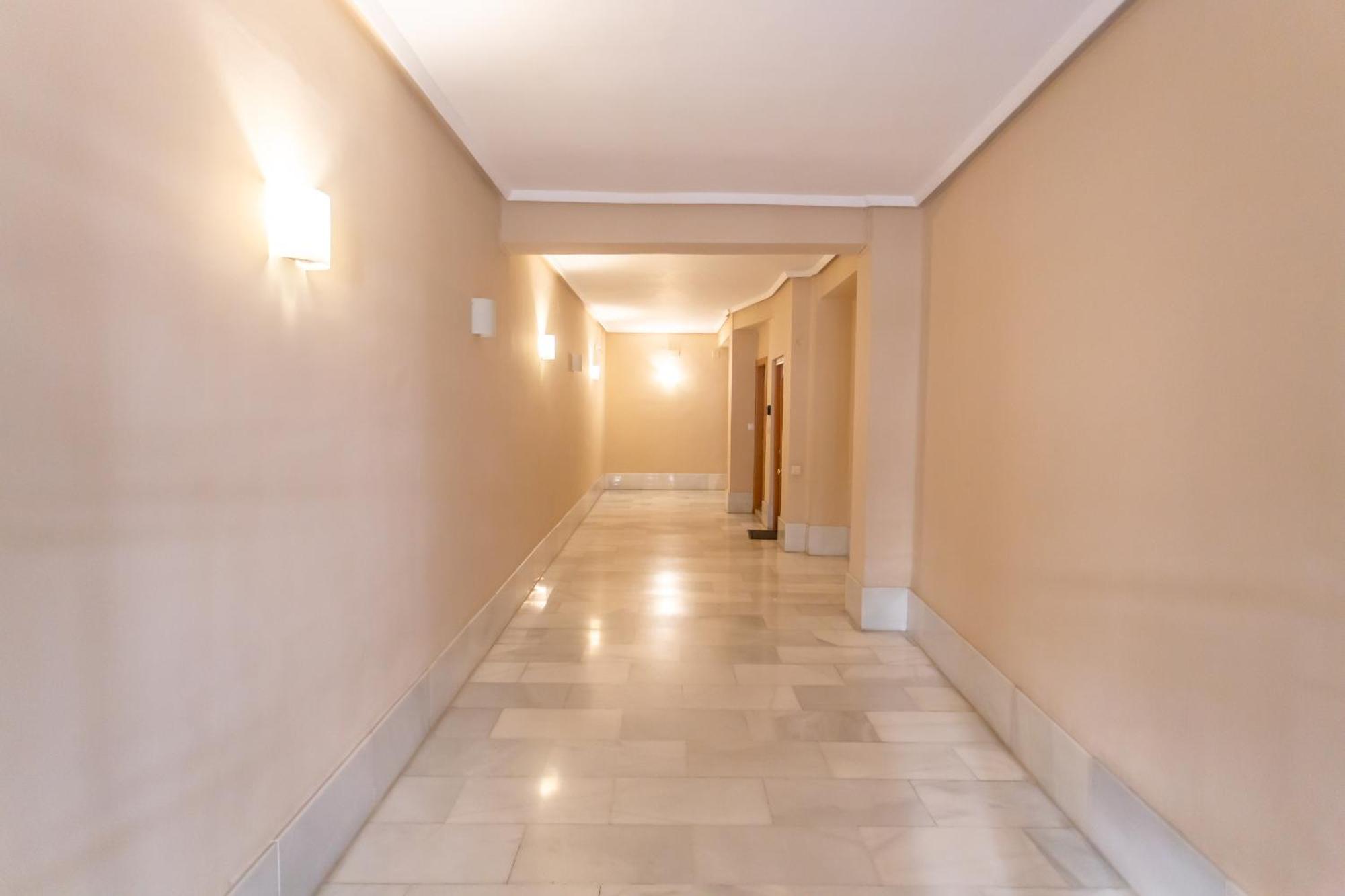 Vlc - Tranquilo Apartamento En Plaza Cisneros Valencia Exteriör bild